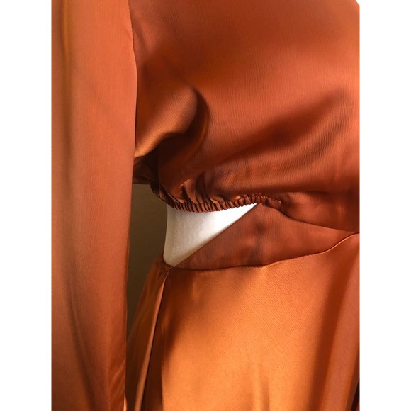 NWT WAYF Rust Cutout Midi Evening Dress Long Sleeve V Neck Bronze Copper Small - Picture 14 of 16